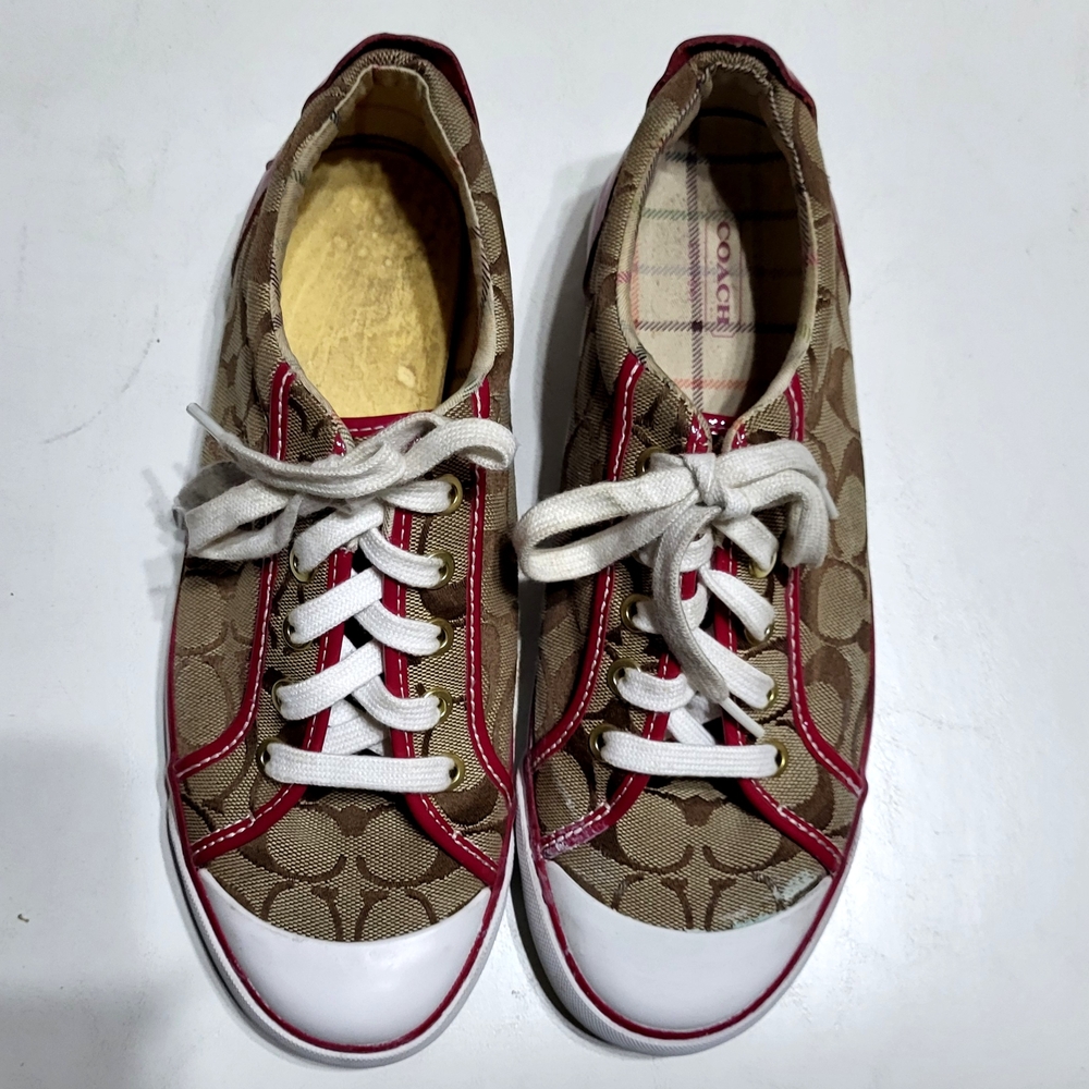 Coach Signature Low-Top Sneakers with Burgundy Accents Women 8 B